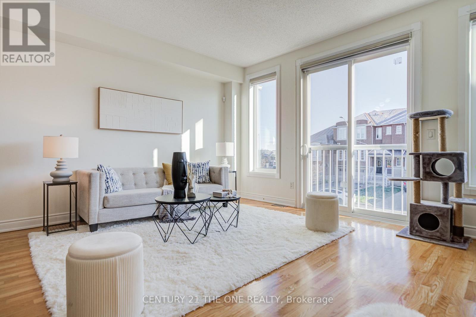 46 Mistywood Crescent, Vaughan, Ontario  L4J 9E6 - Photo 2 - N12561992