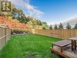 208 Hunting Ridges Grd Drive, Richmond Hill, Ontario  L4E 4K6 - Photo 9 - N12562000