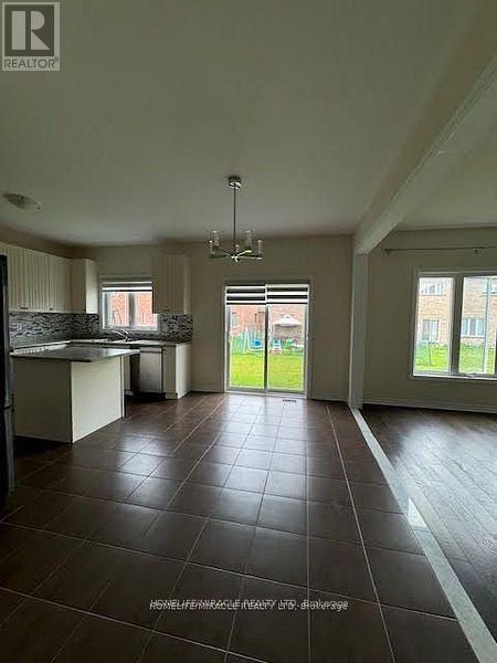 30 Furniss Street, Brock, Ontario  L0K 1A0 - Photo 10 - N12562010