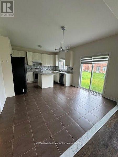 30 Furniss Street, Brock, Ontario  L0K 1A0 - Photo 8 - N12562010