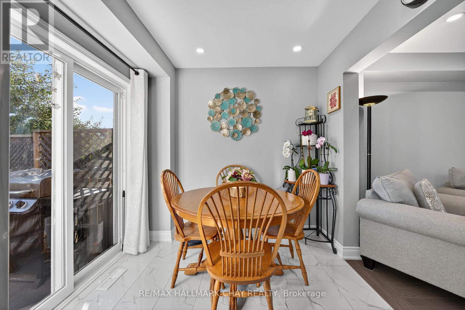 3 Coleman Drive, Barrie, Ontario  L4N 0R5 - Photo 11 - S12561914