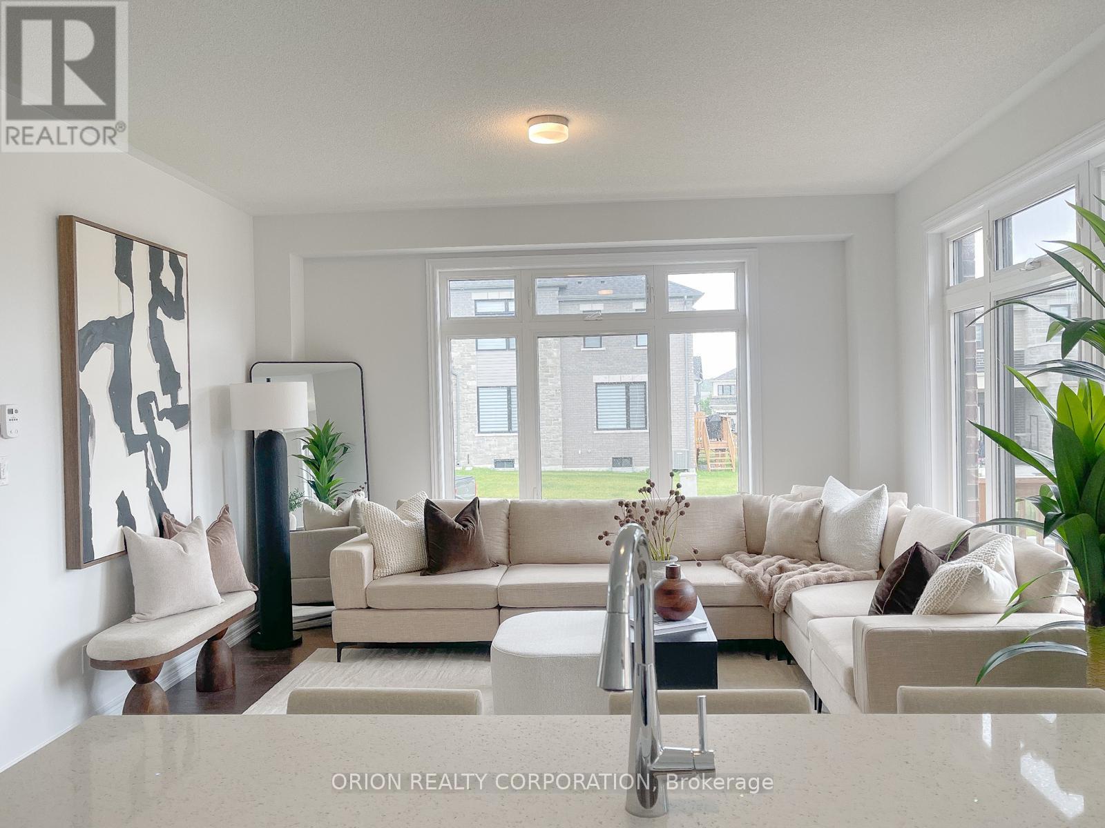 147 Fenchurch Manor, Barrie, Ontario  L9J 0X1 - Photo 14 - S12561920