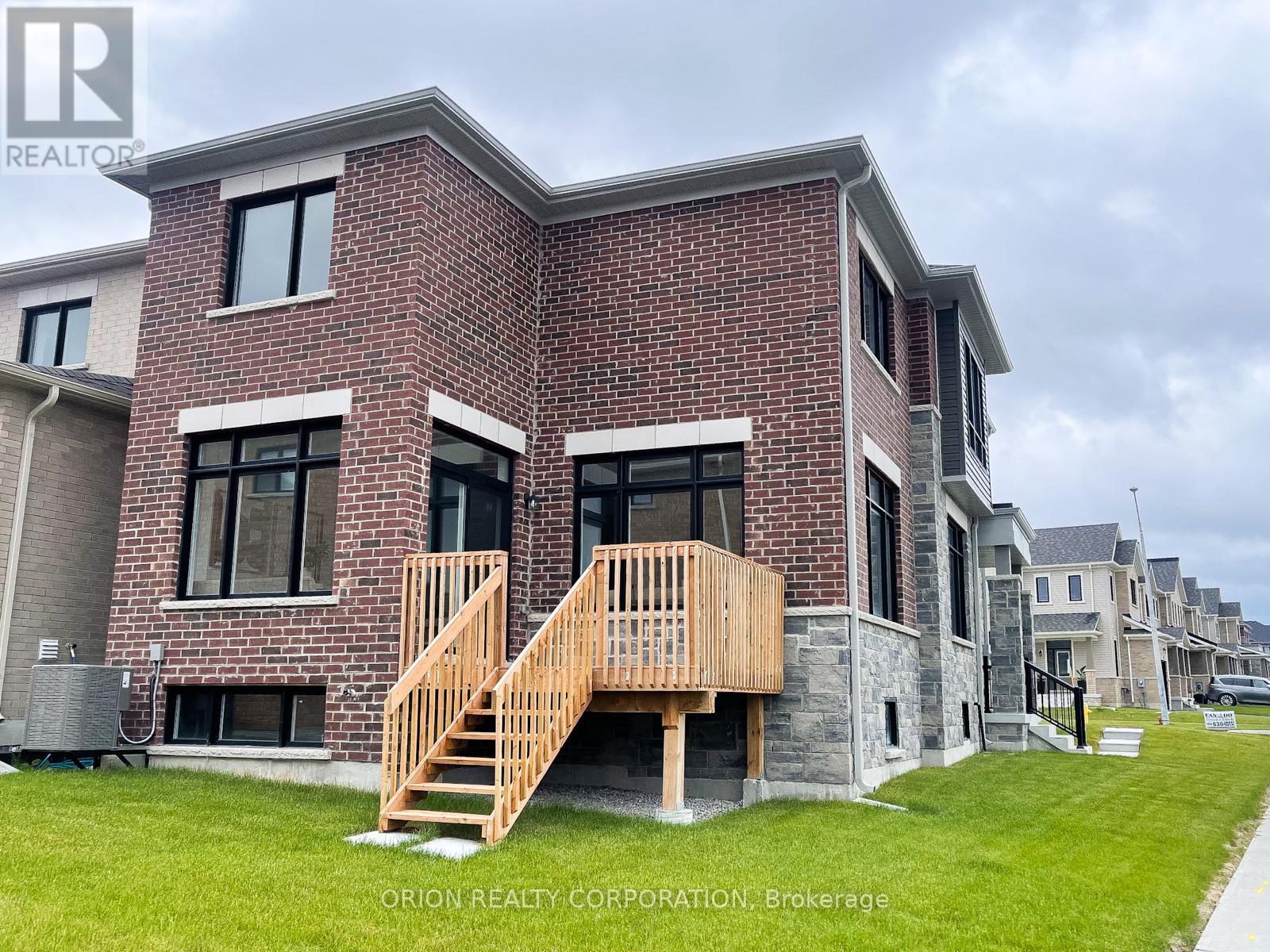 147 Fenchurch Manor, Barrie, Ontario  L9J 0X1 - Photo 35 - S12561920