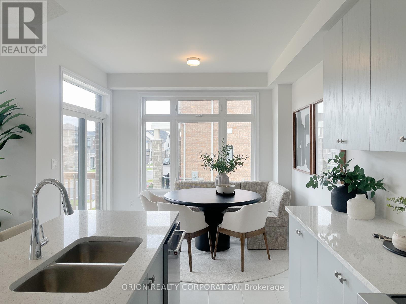 147 Fenchurch Manor, Barrie, Ontario  L9J 0X1 - Photo 9 - S12561920