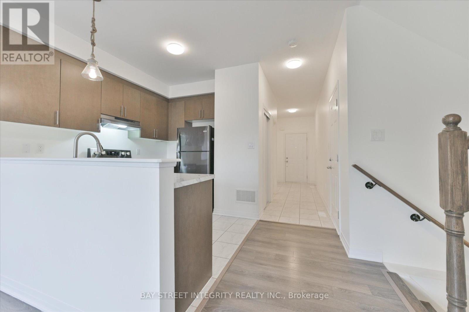 17 Bedford Estates Crescent, Barrie, Ontario  L4N 9K5 - Photo 14 - S12561922