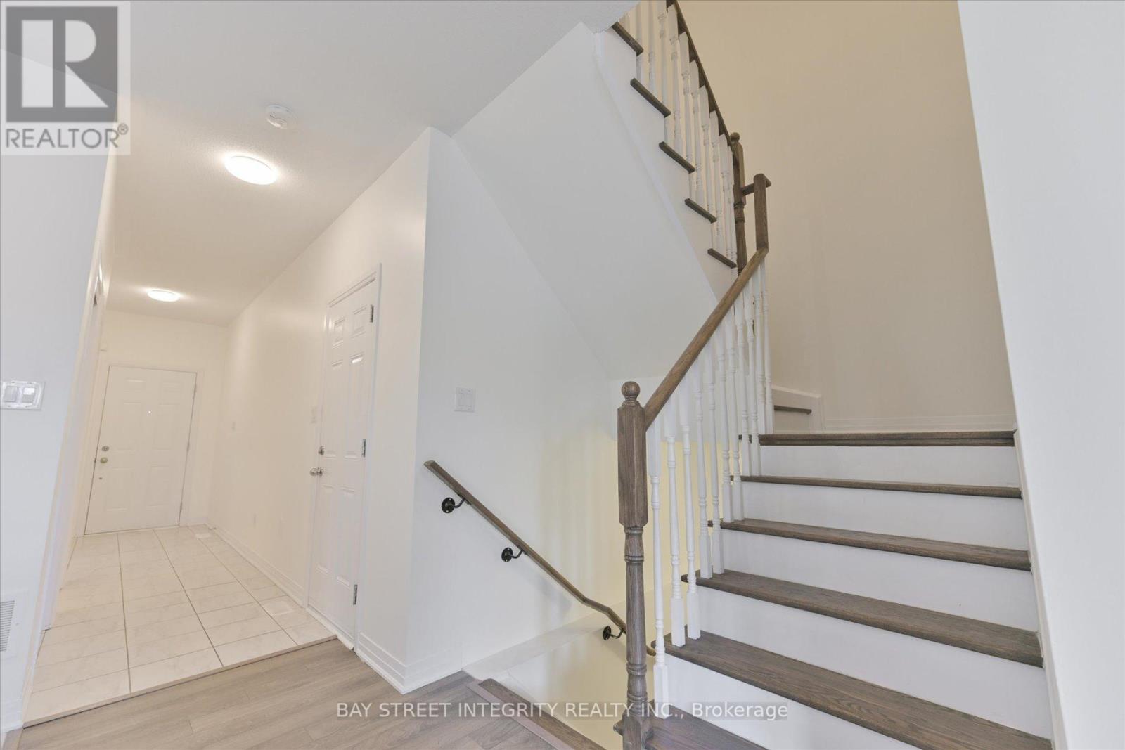 17 Bedford Estates Crescent, Barrie, Ontario  L4N 9K5 - Photo 17 - S12561922