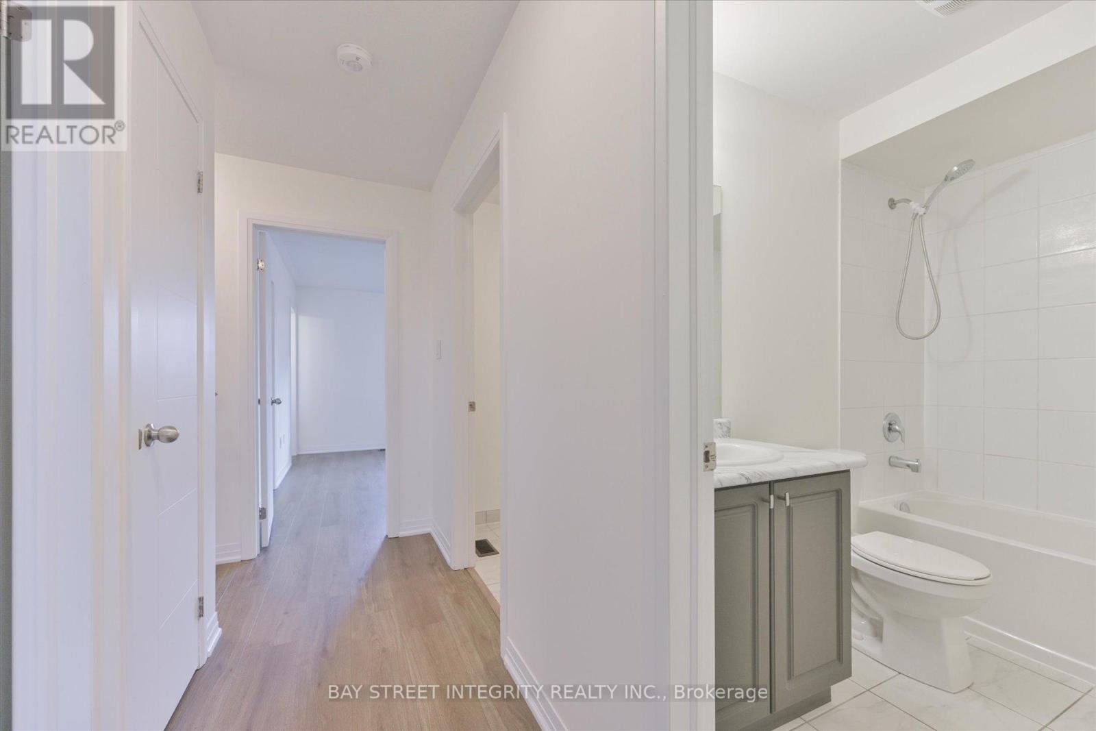 17 Bedford Estates Crescent, Barrie, Ontario  L4N 9K5 - Photo 19 - S12561922