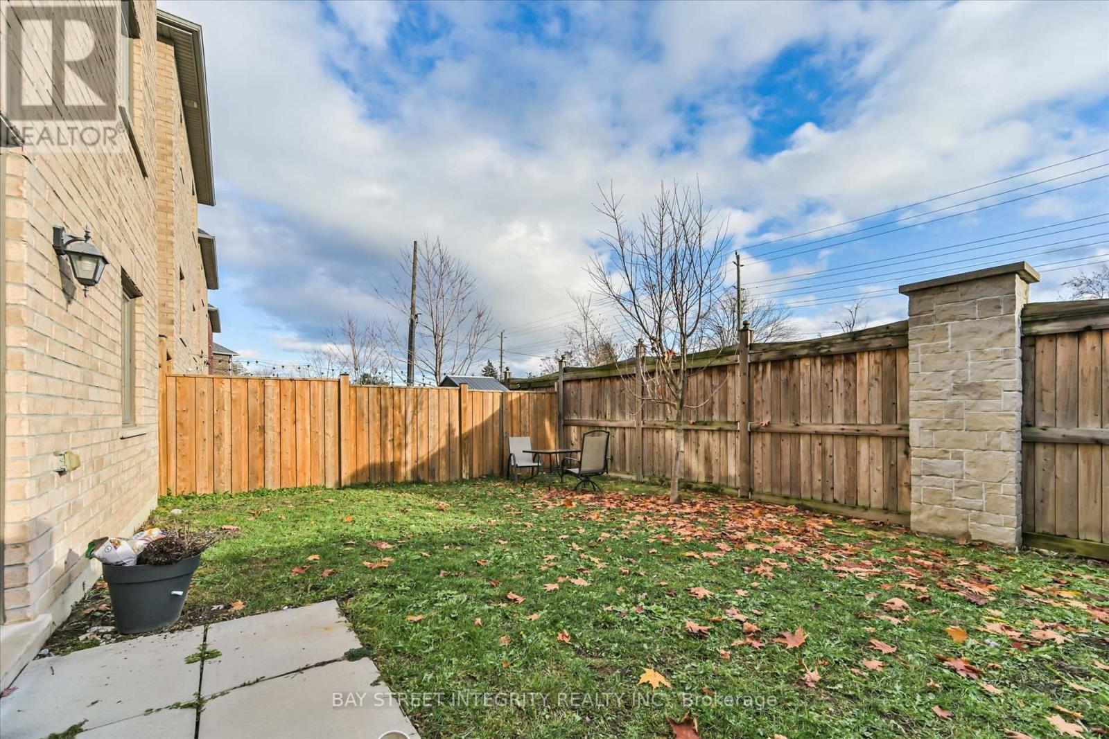 17 Bedford Estates Crescent, Barrie, Ontario  L4N 9K5 - Photo 31 - S12561922