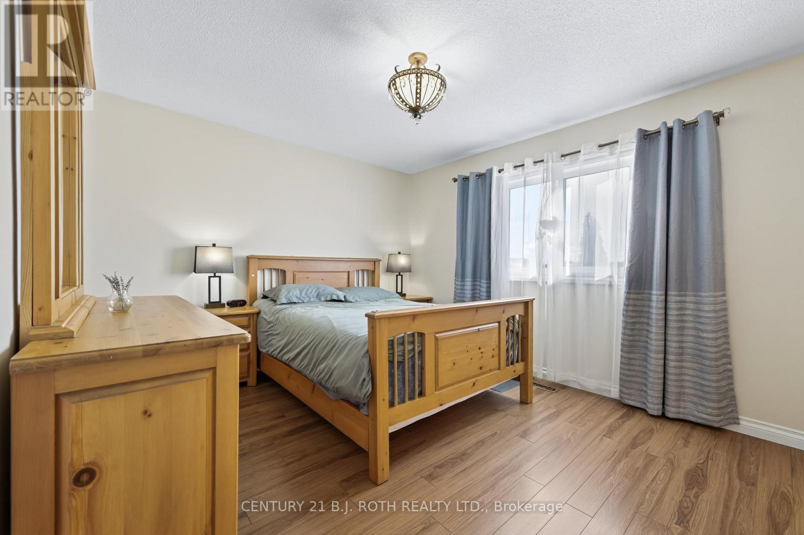 73 Rundle Crescent, Barrie, Ontario  L4N 8E6 - Photo 18 - S12561926