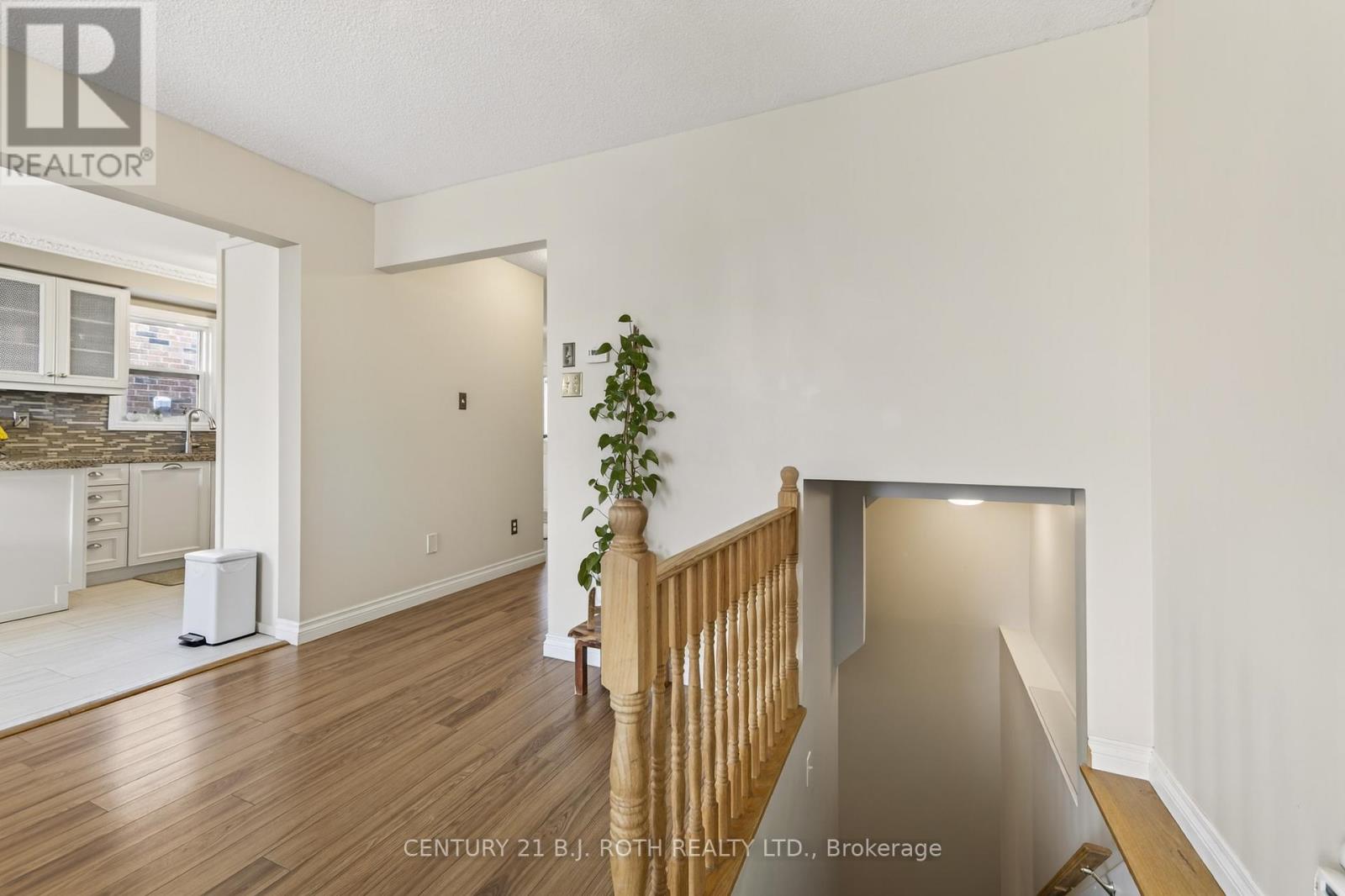 73 Rundle Crescent, Barrie, Ontario  L4N 8E6 - Photo 23 - S12561926