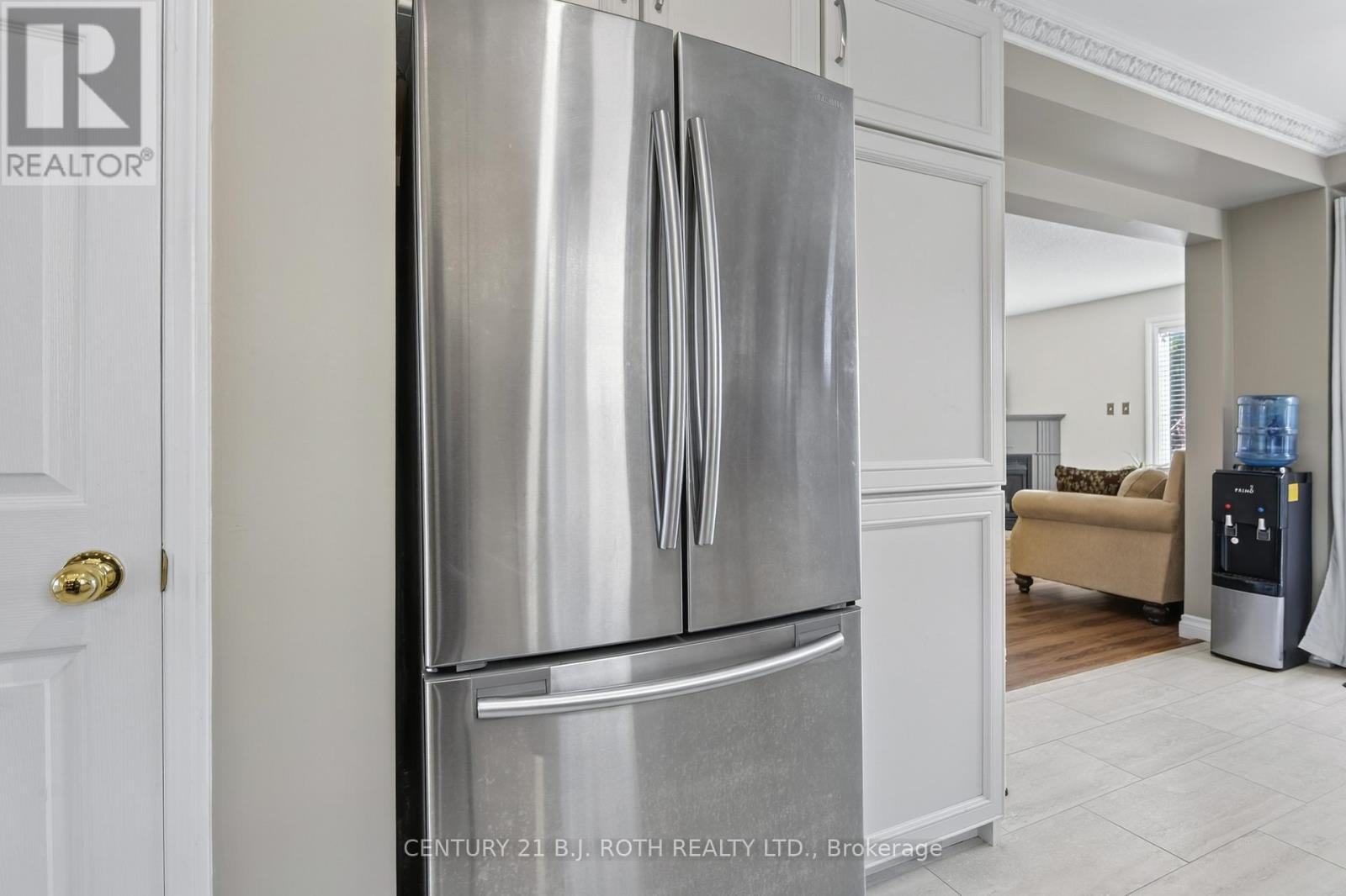 73 Rundle Crescent, Barrie, Ontario  L4N 8E6 - Photo 7 - S12561926