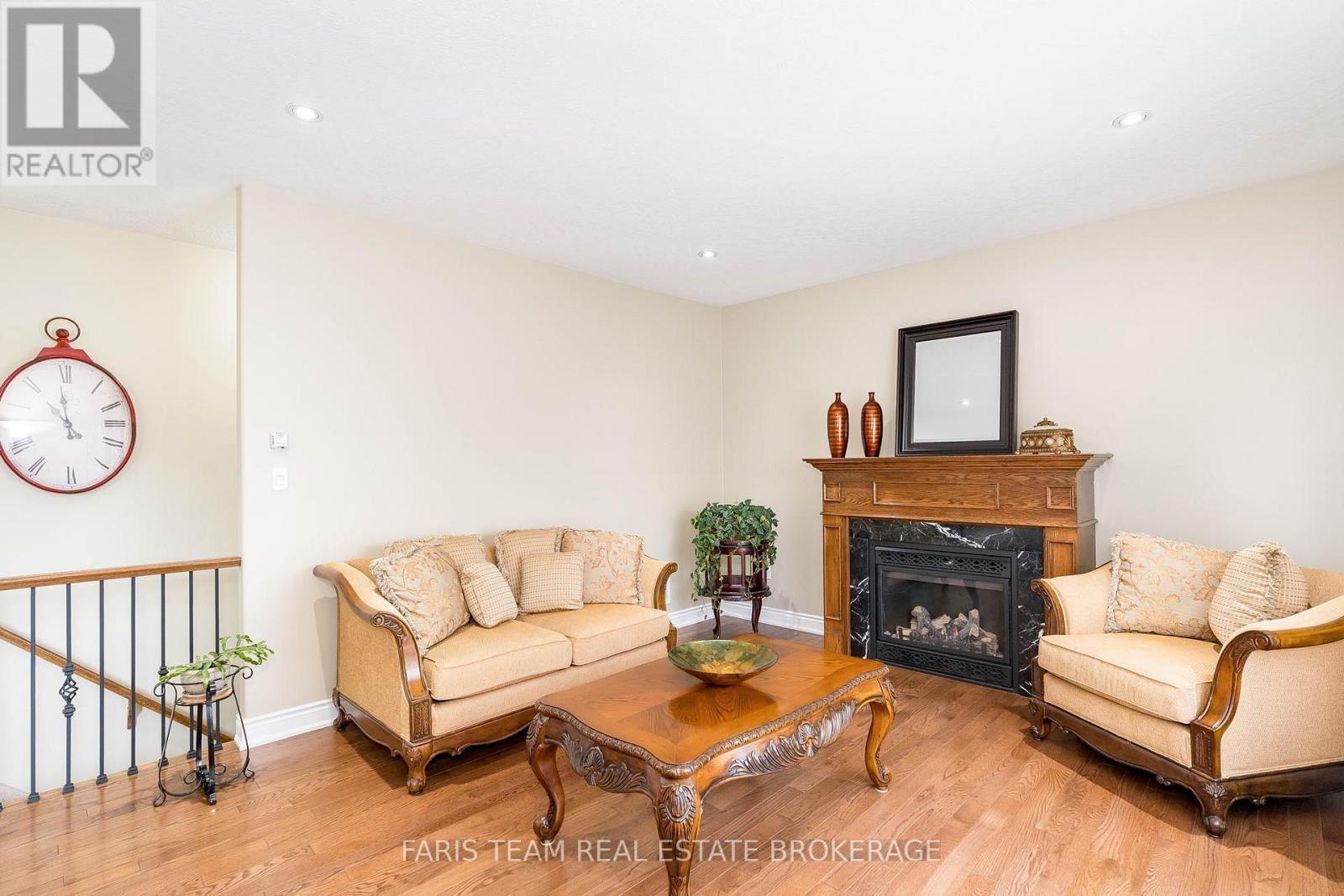 1962 Elana Drive, Severn, Ontario  L3V 0C2 - Photo 11 - S12561944