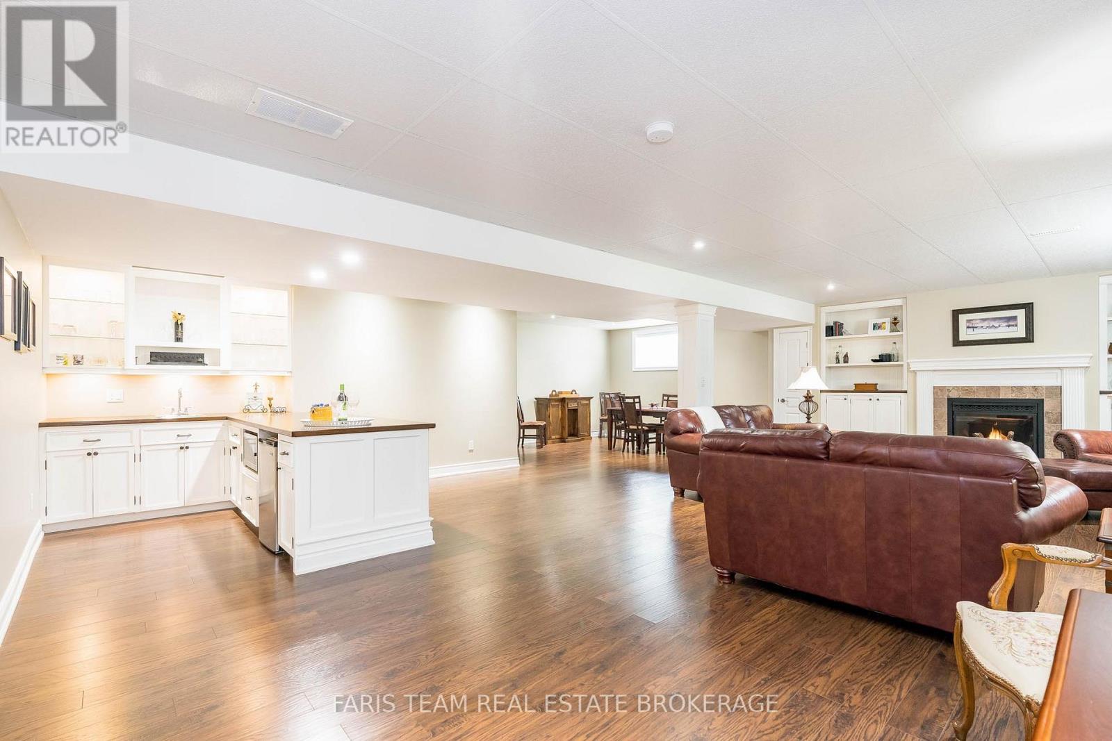 1962 Elana Drive, Severn, Ontario  L3V 0C2 - Photo 20 - S12561944