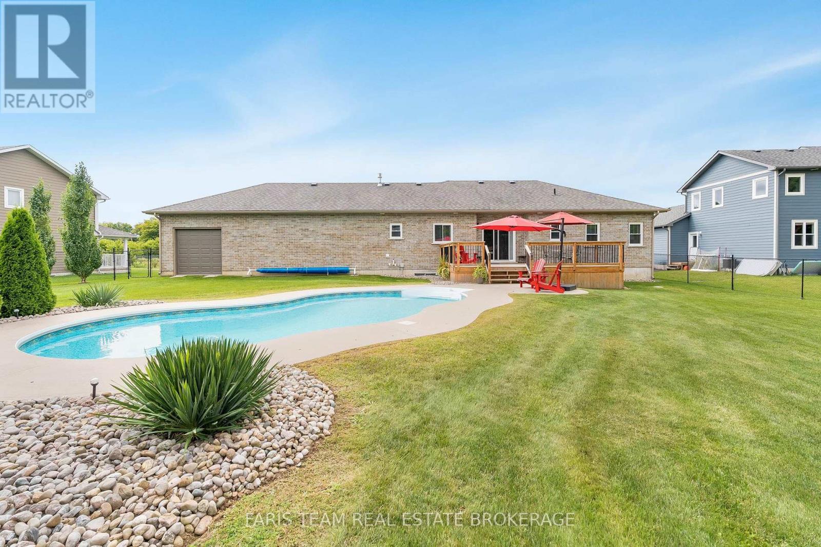 1962 Elana Drive, Severn, Ontario  L3V 0C2 - Photo 33 - S12561944