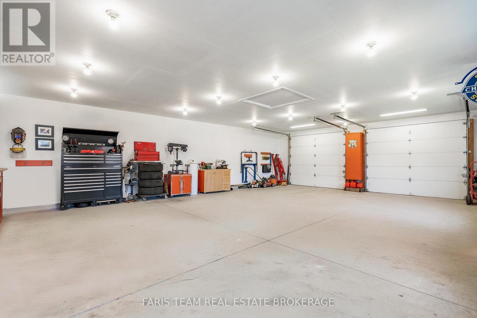 1962 Elana Drive, Severn, Ontario  L3V 0C2 - Photo 36 - S12561944