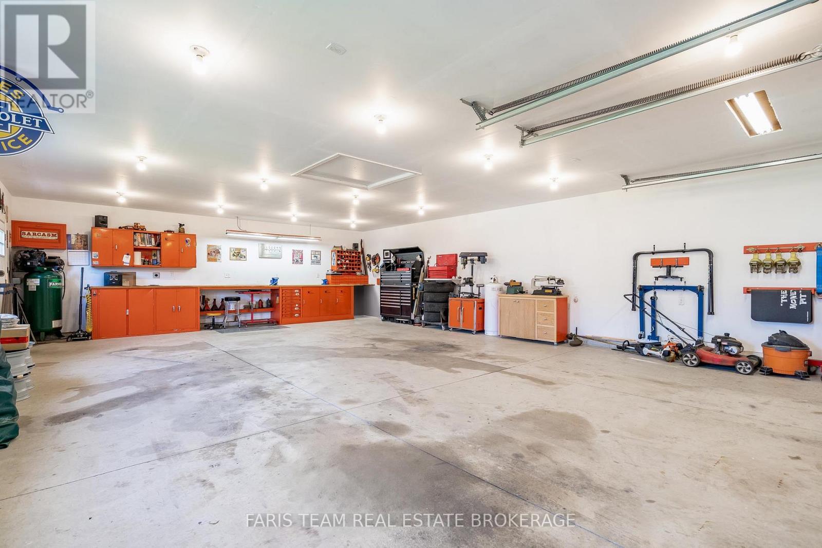 1962 Elana Drive, Severn, Ontario  L3V 0C2 - Photo 37 - S12561944