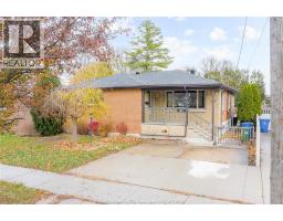 1682 NORMAN, Windsor, Ontario