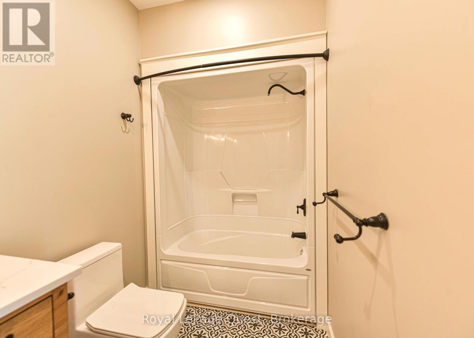 7761 Mcarthur Side Road N, Ramara, Ontario  L0K 2B0 - Photo 25 - S12562106