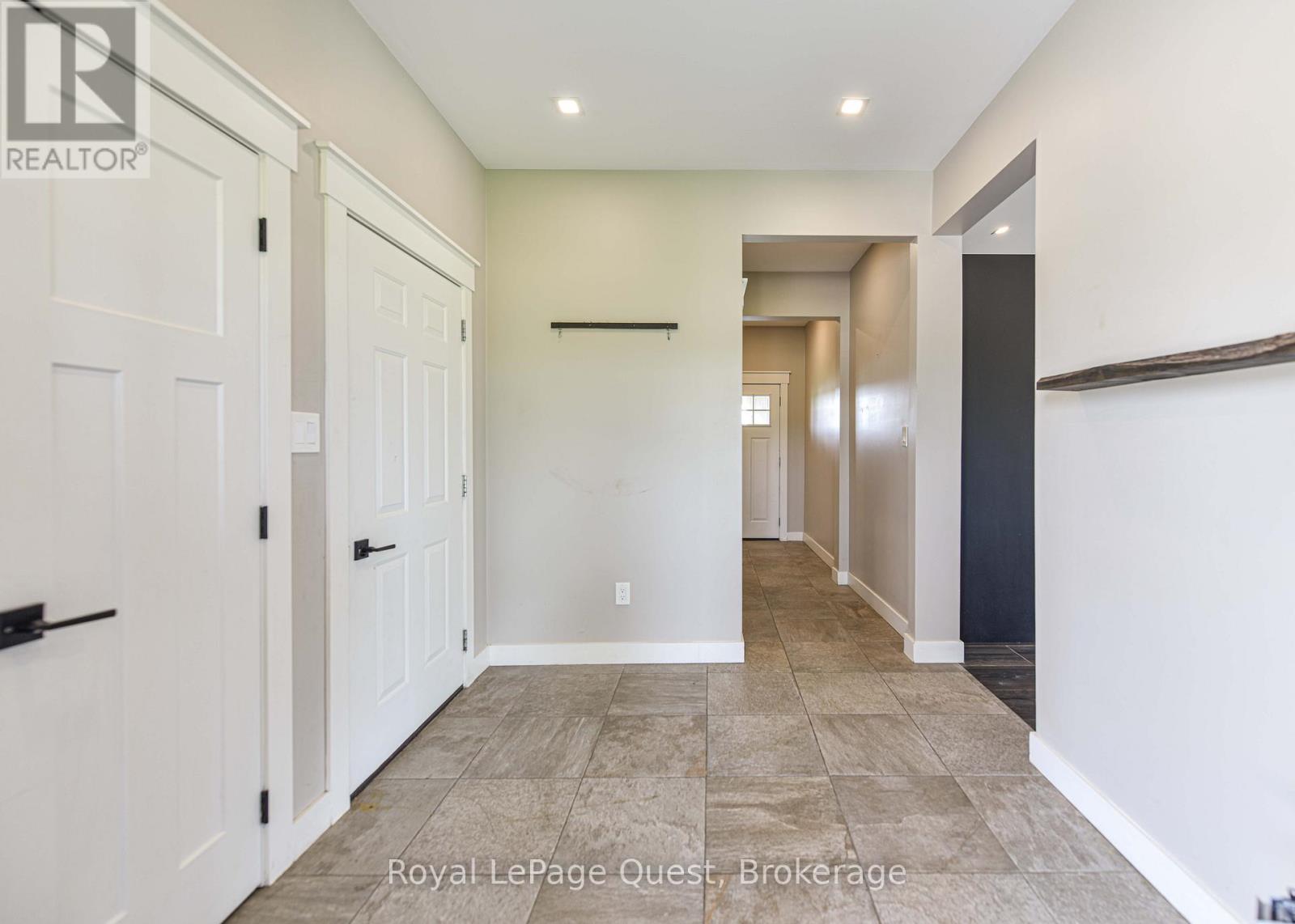 7761 Mcarthur Side Road N, Ramara, Ontario  L0K 2B0 - Photo 6 - S12562106