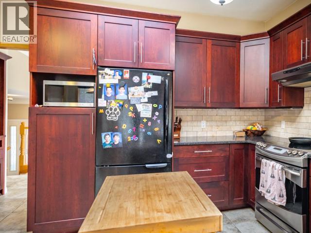 4989 Fernwood Ave, Powell River, British Columbia  V8A 3L9 - Photo 14 - 19469