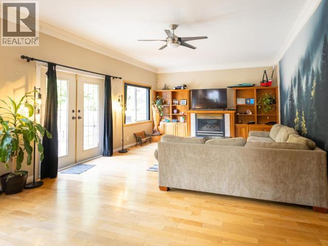 4989 Fernwood Ave, Powell River, British Columbia  V8A 3L9 - Photo 6 - 19469