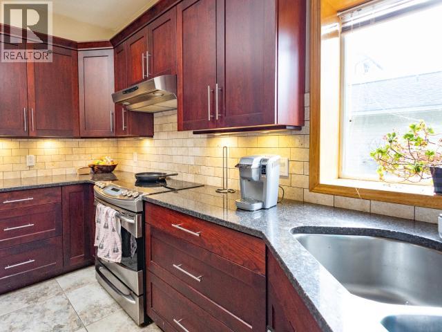 4989 Fernwood Ave, Powell River, British Columbia  V8A 3L9 - Photo 13 - 19469