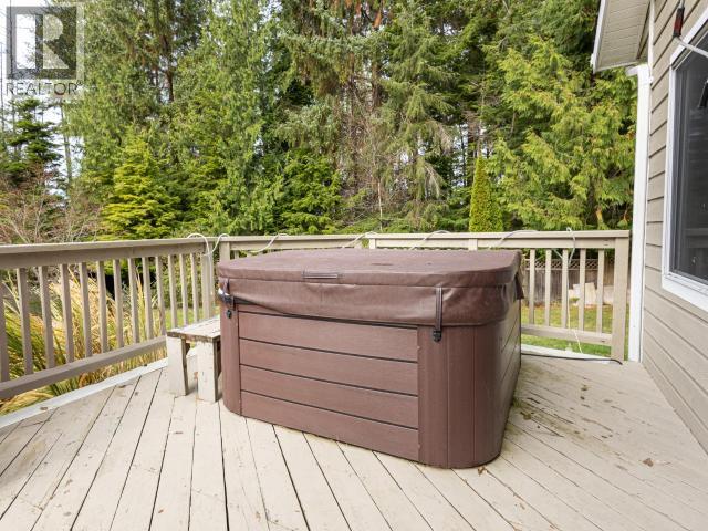 4989 Fernwood Ave, Powell River, British Columbia  V8A 3L9 - Photo 42 - 19469