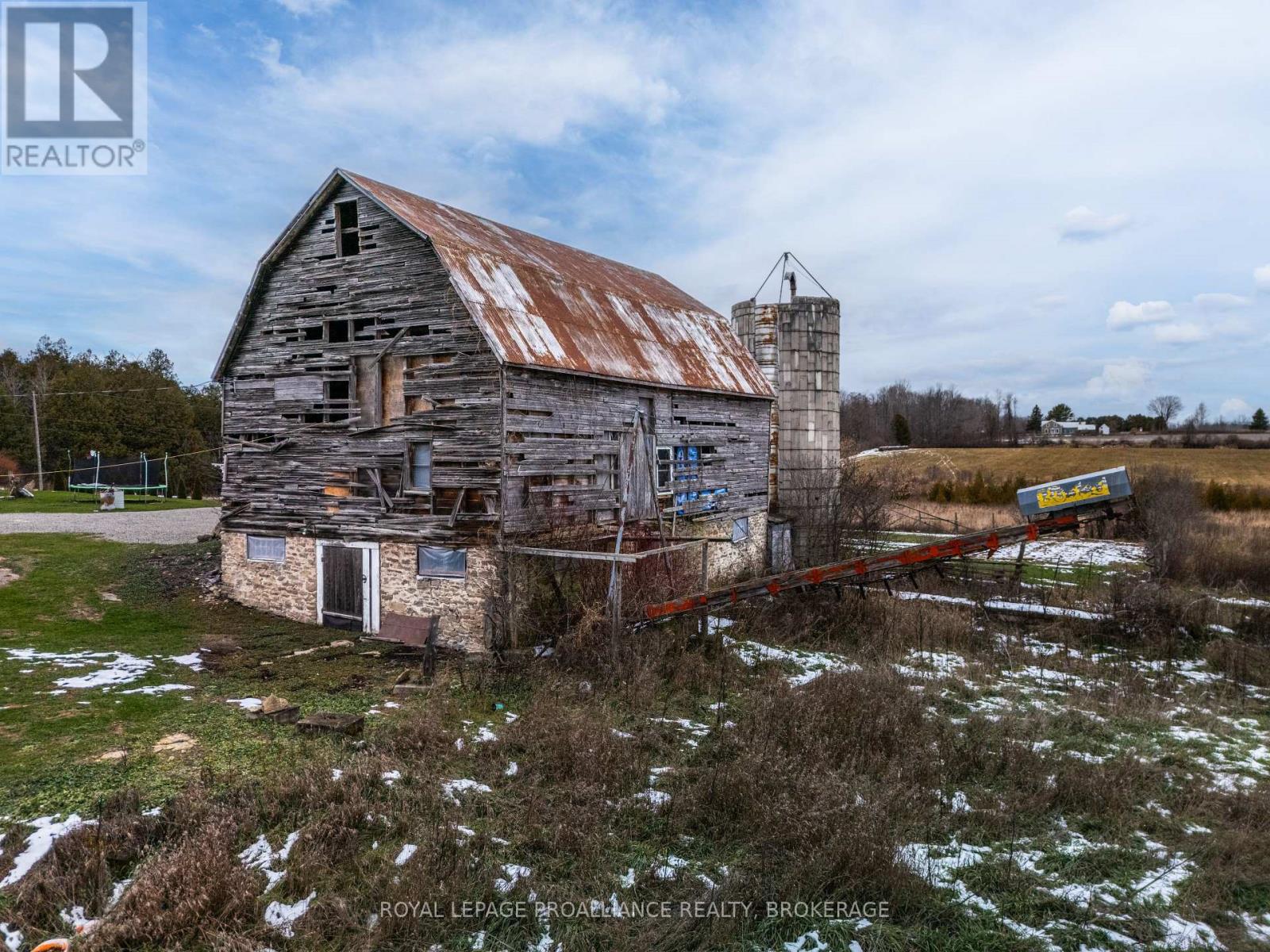 1207 Chantry Road, Rideau Lakes, Ontario  K0E 1G0 - Photo 9 - X12562082