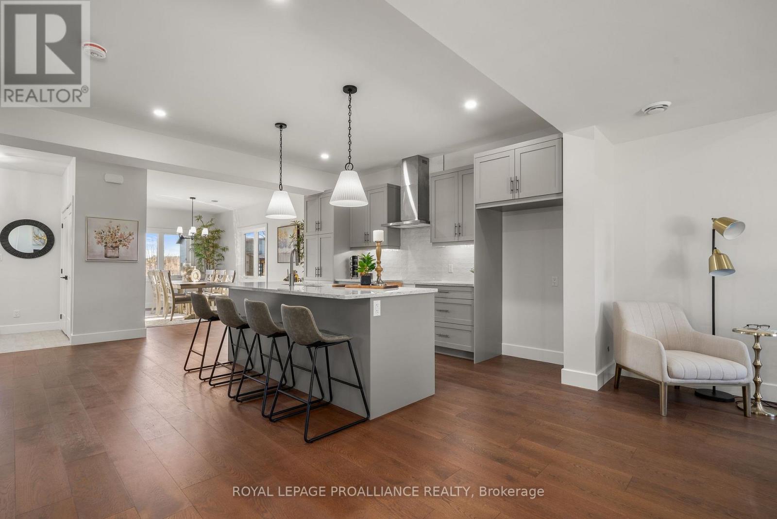 44 Fraser Drive, Quinte West, Ontario  K0K 1E0 - Photo 11 - X12562098