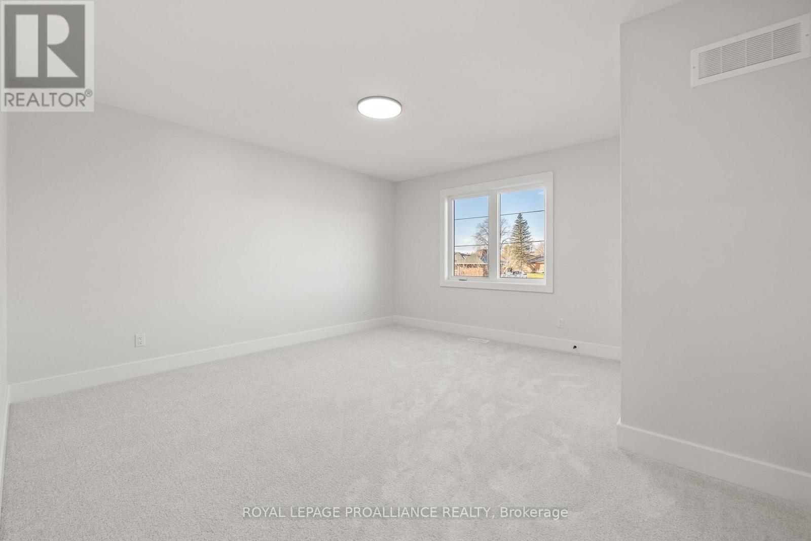 44 Fraser Drive, Quinte West, Ontario  K0K 1E0 - Photo 27 - X12562098