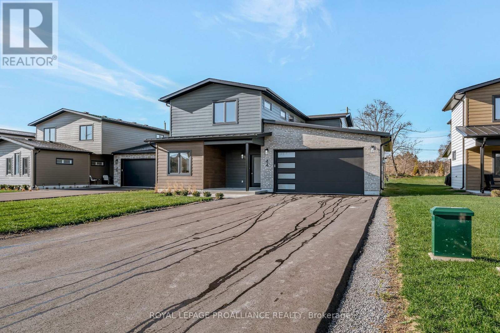 44 Fraser Drive, Quinte West, Ontario  K0K 1E0 - Photo 42 - X12562098