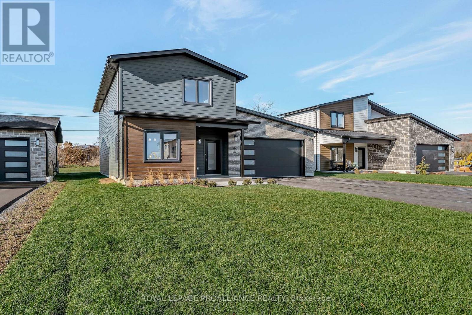 44 Fraser Drive, Quinte West, Ontario  K0K 1E0 - Photo 43 - X12562098