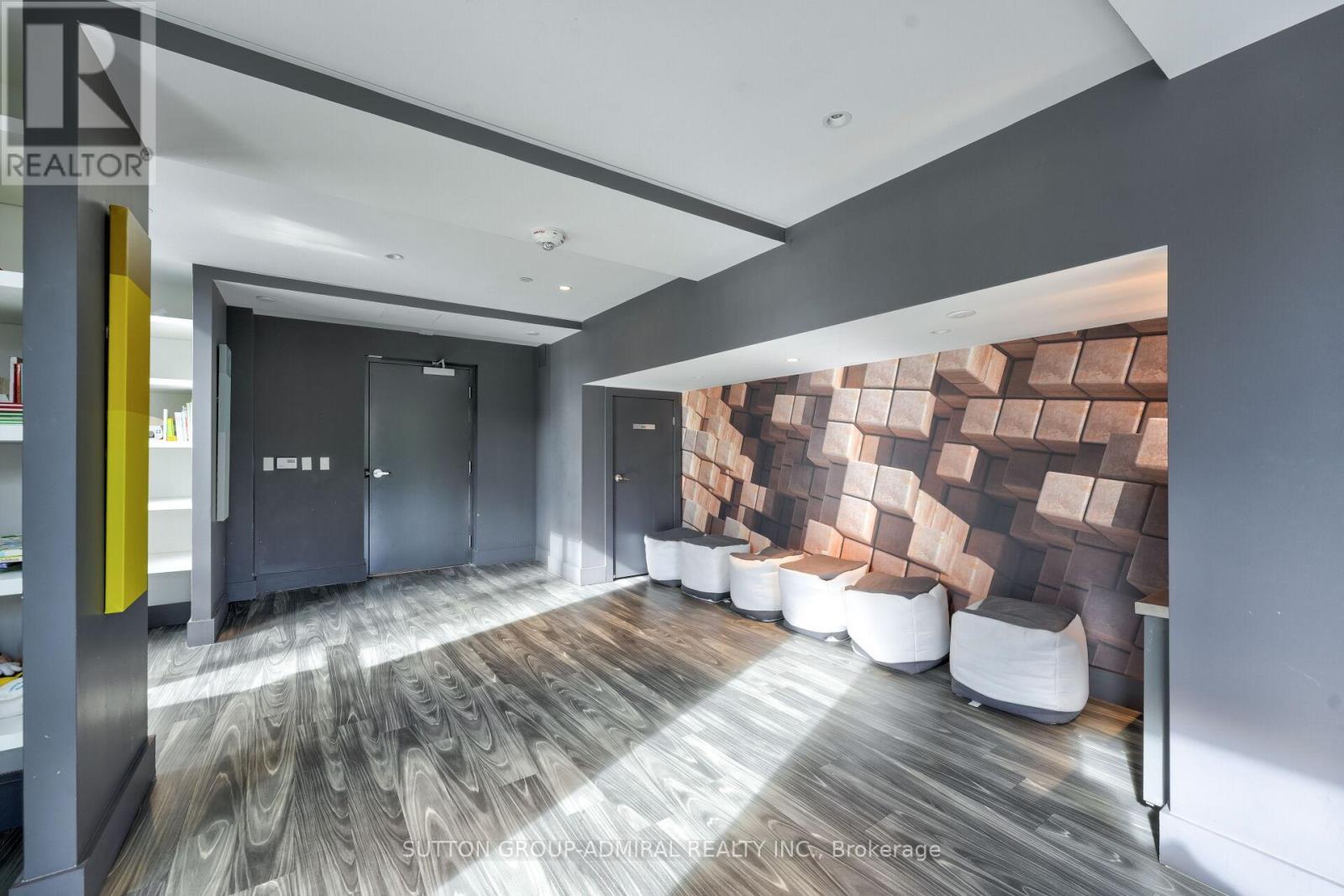 503 - 10 Gibbs Road, Toronto, Ontario  M9B 0E2 - Photo 21 - W12561684