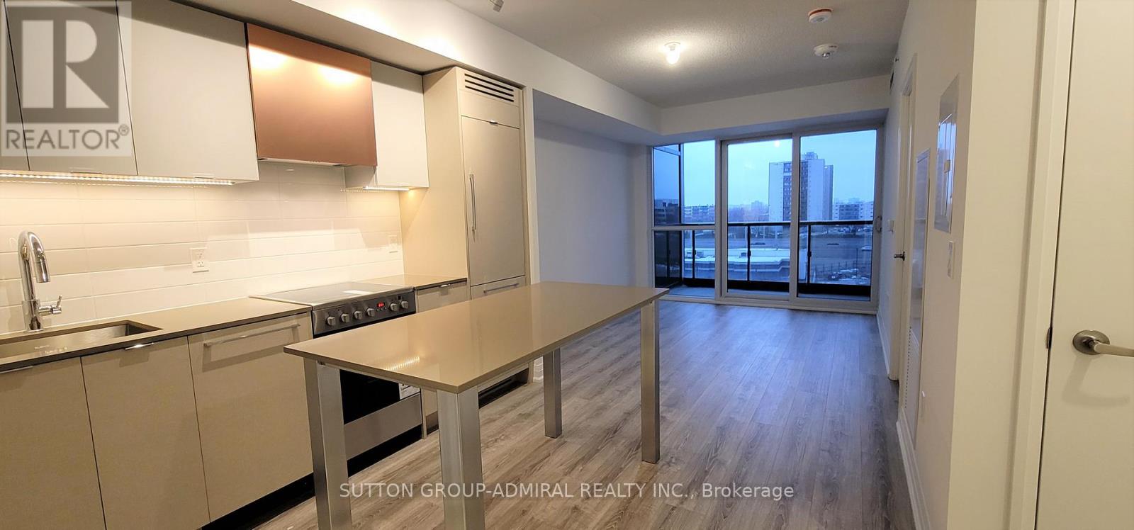 503 - 10 Gibbs Road, Toronto, Ontario  M9B 0E2 - Photo 6 - W12561684