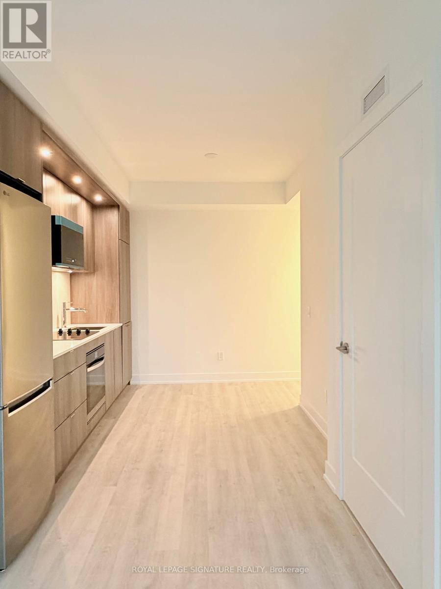 515 - 60 Central Park Road Way, Toronto, Ontario  M9A 0E6 - Photo 21 - W12561686