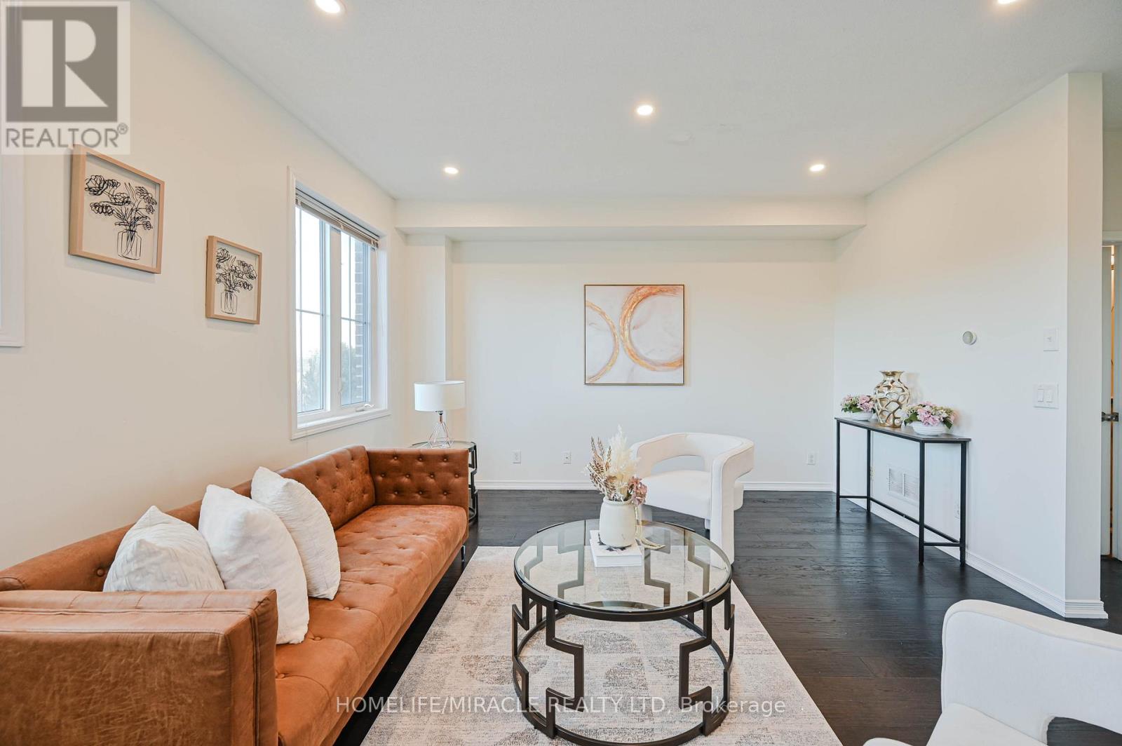 102 Cedar Lake Crescent, Brampton, Ontario  L6Y 0R1 - Photo 17 - W12561702