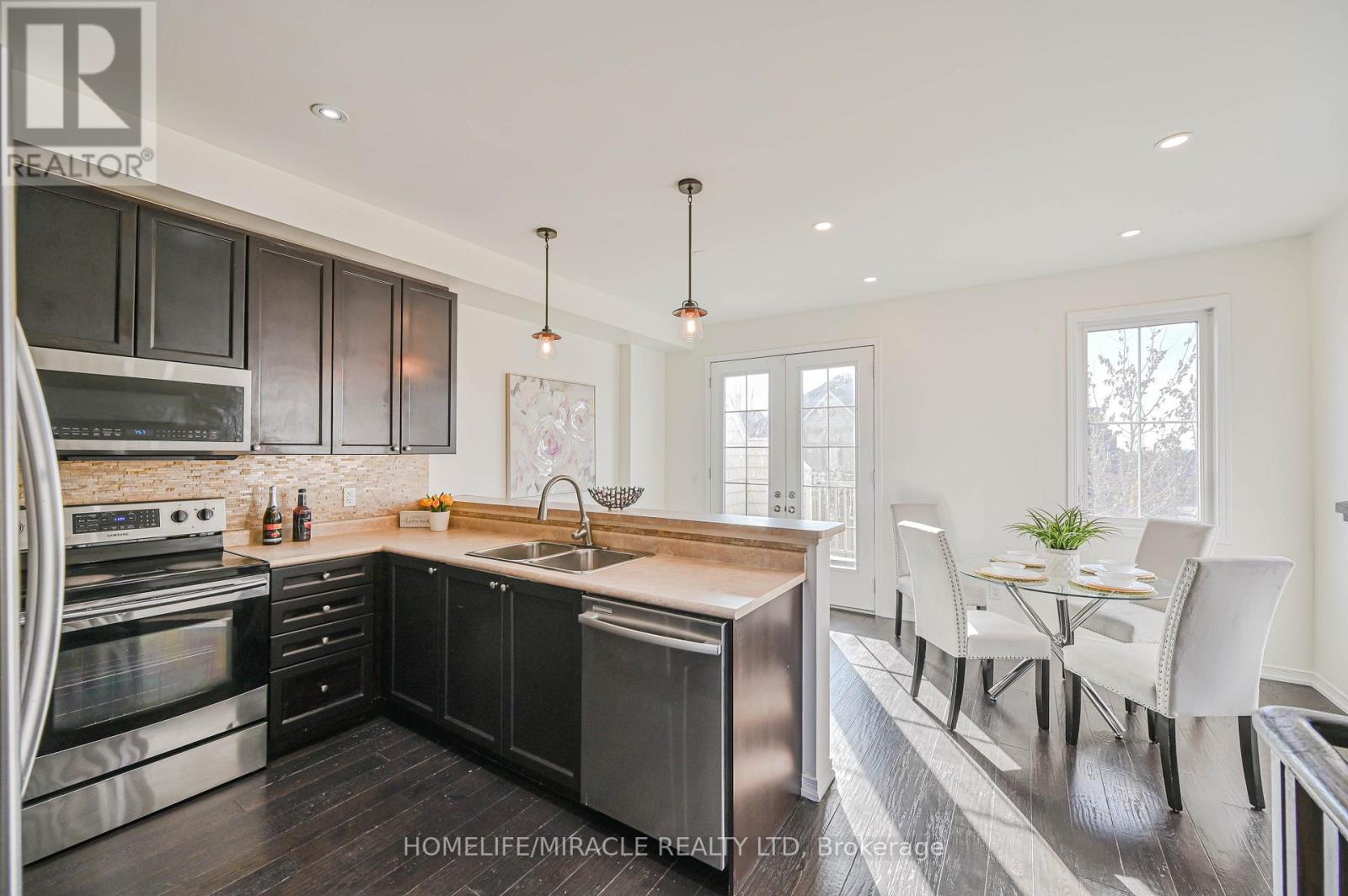 102 Cedar Lake Crescent, Brampton, Ontario  L6Y 0R1 - Photo 23 - W12561702