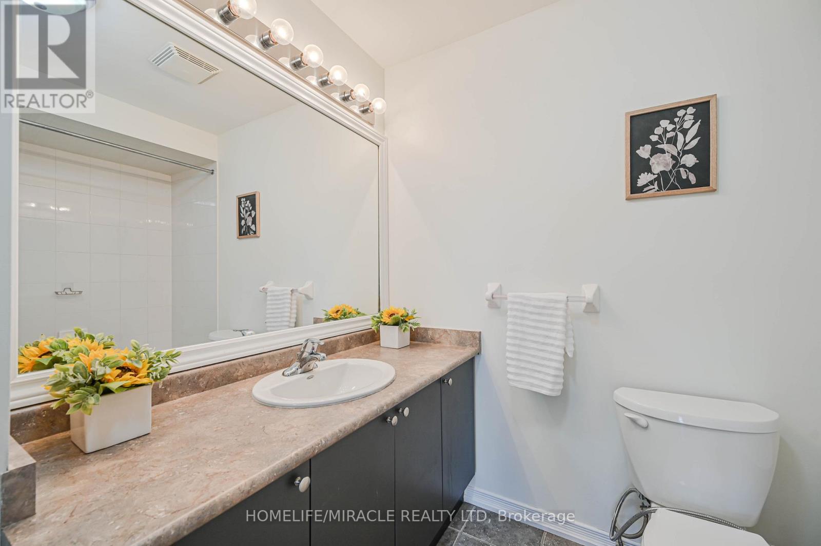 102 Cedar Lake Crescent, Brampton, Ontario  L6Y 0R1 - Photo 45 - W12561702