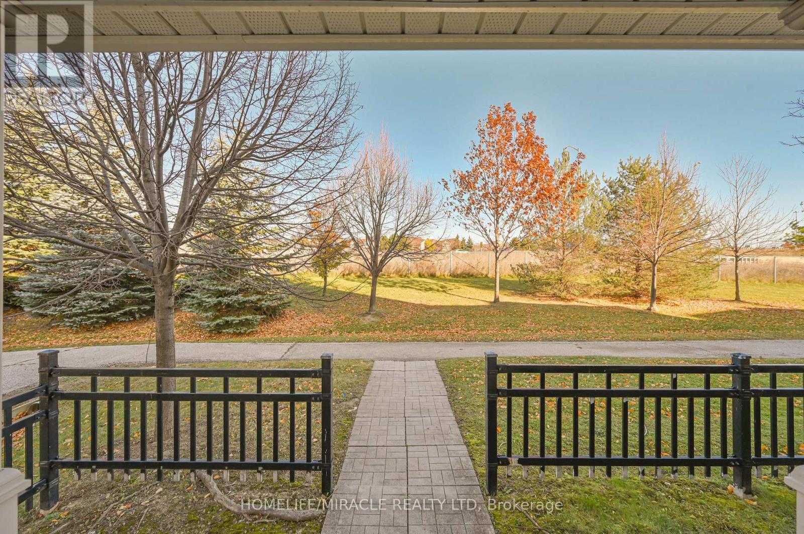 102 Cedar Lake Crescent, Brampton, Ontario  L6Y 0R1 - Photo 49 - W12561702