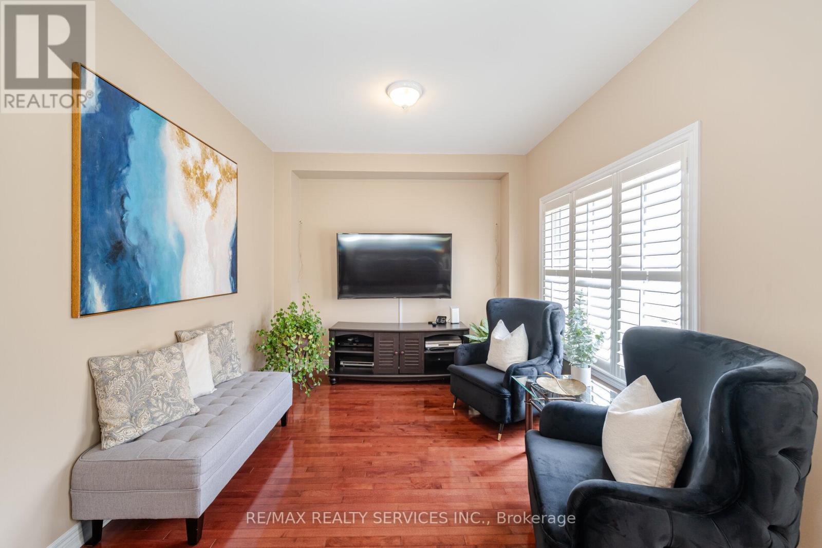 17 Regis Circle, Brampton, Ontario  L6P 1Z4 - Photo 15 - W12561714