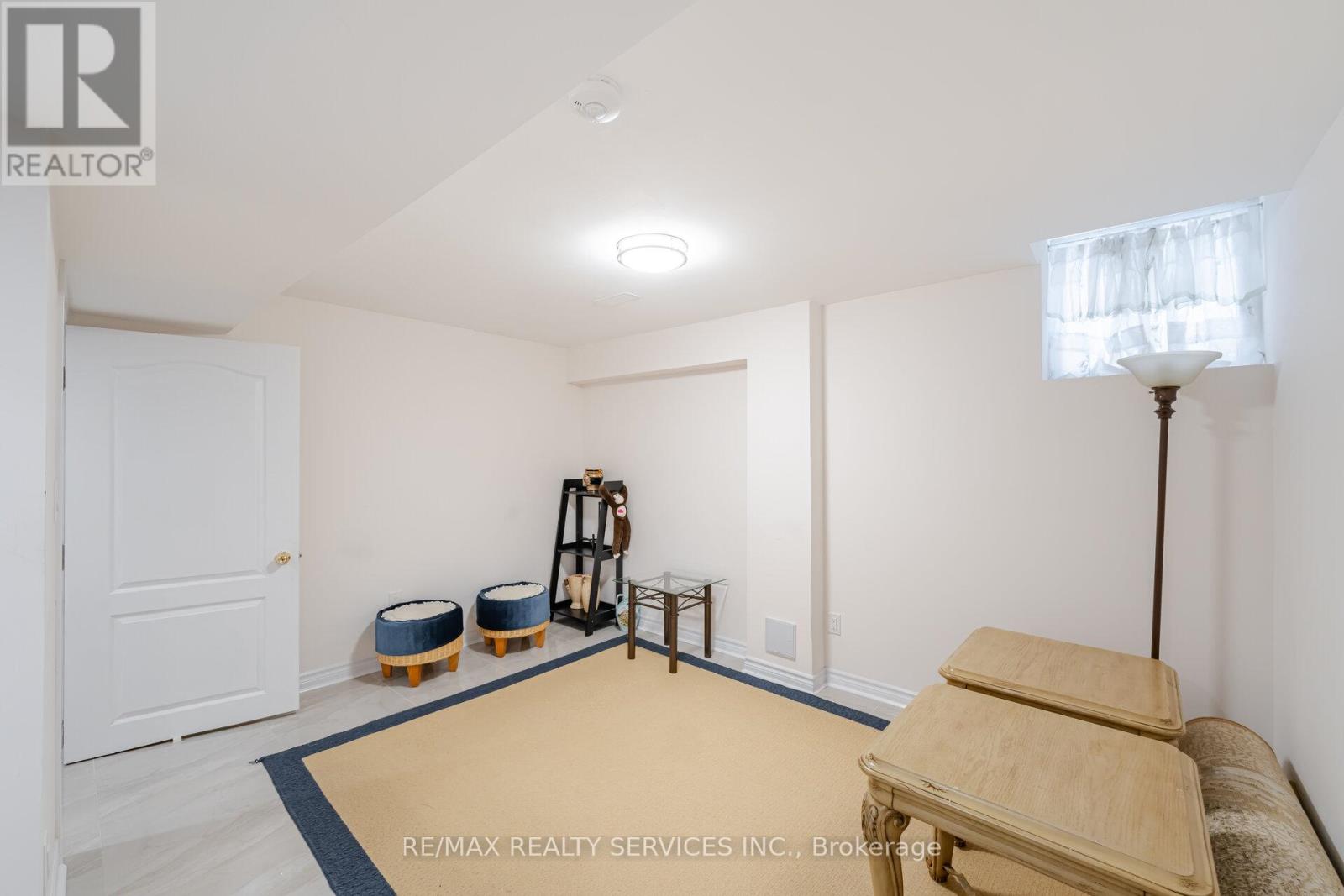 17 Regis Circle, Brampton, Ontario  L6P 1Z4 - Photo 33 - W12561714