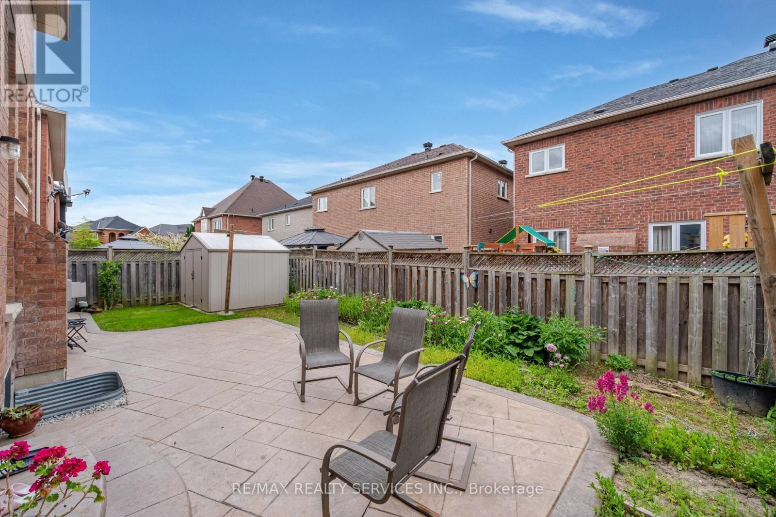 17 Regis Circle, Brampton, Ontario  L6P 1Z4 - Photo 37 - W12561714