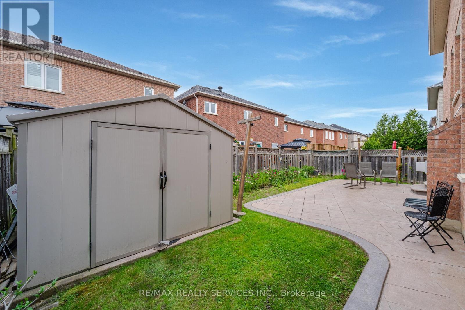 17 Regis Circle, Brampton, Ontario  L6P 1Z4 - Photo 38 - W12561714