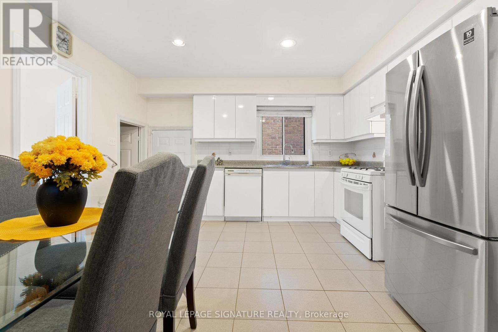 69 Chambers Avenue, Toronto, Ontario  M6N 3M1 - Photo 16 - W12561752