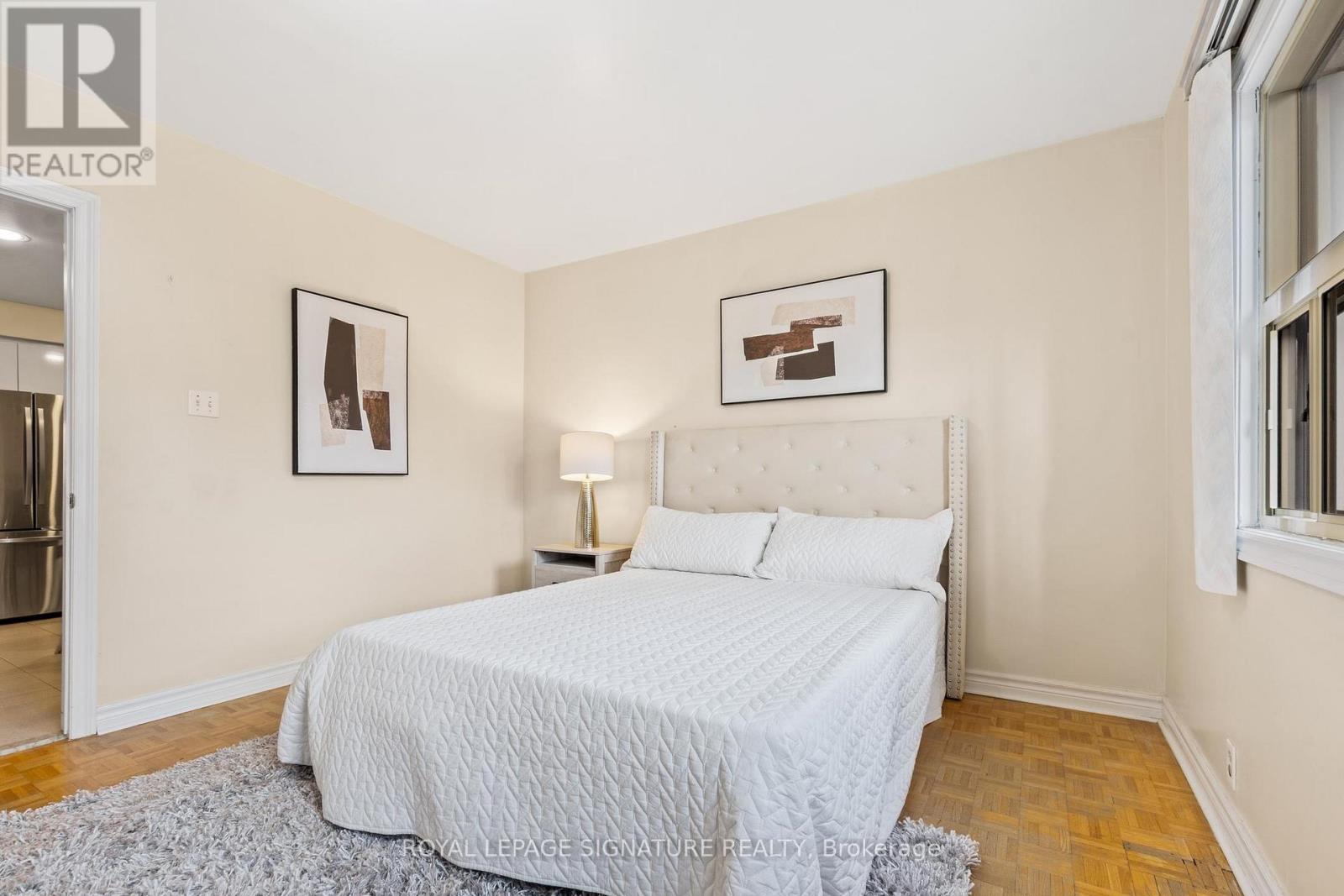 69 Chambers Avenue, Toronto, Ontario  M6N 3M1 - Photo 19 - W12561752