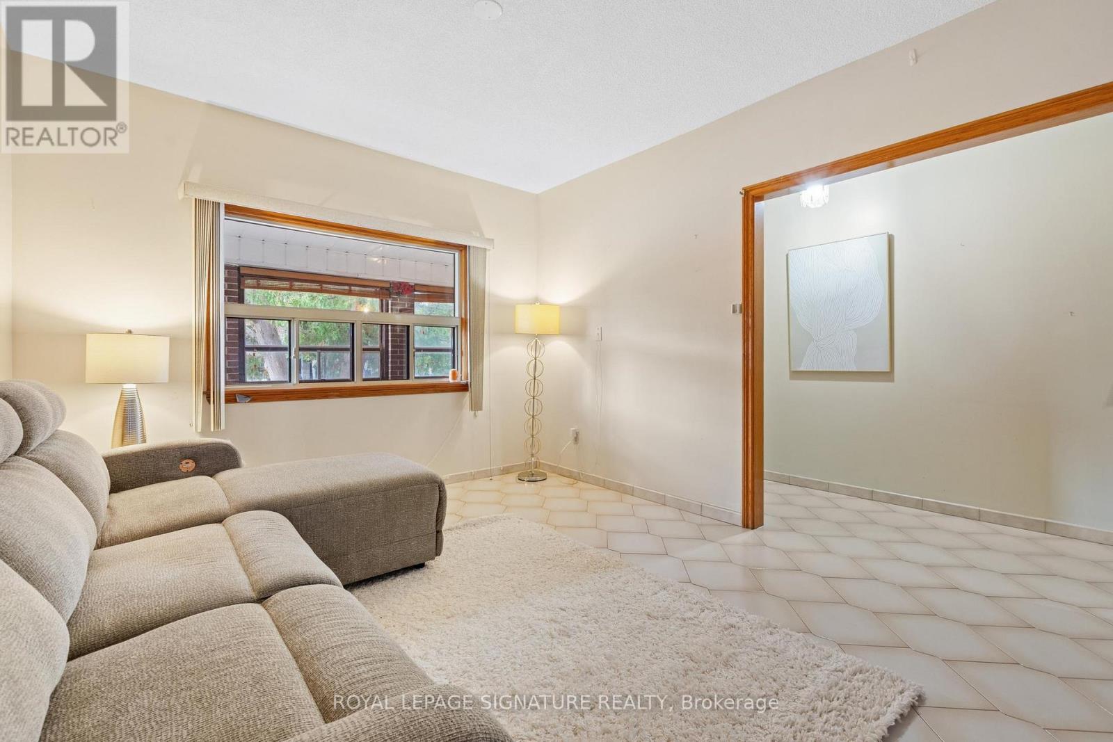 69 Chambers Avenue, Toronto, Ontario  M6N 3M1 - Photo 8 - W12561752