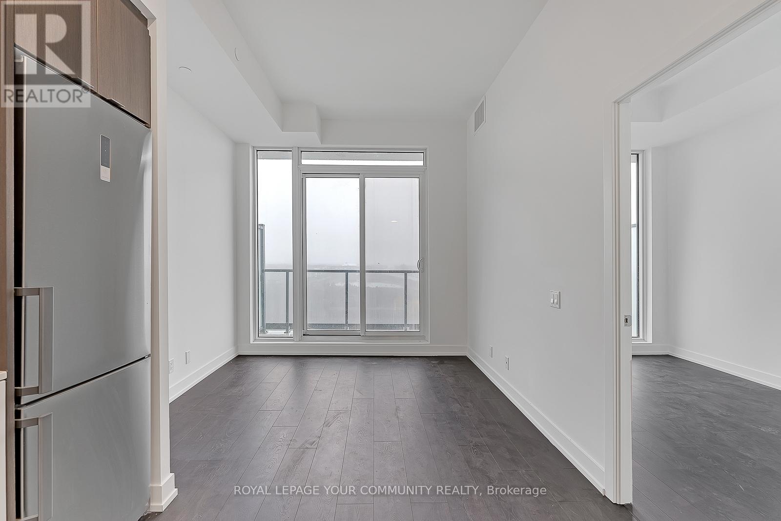 805s - 215 Veterans Drive, Brampton, Ontario  L7A 5L6 - Photo 6 - W12561780