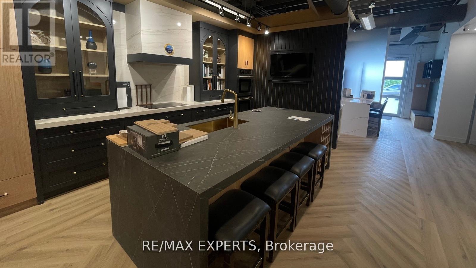 82 Industry Street, Toronto, Ontario  M6M 4L7 - Photo 19 - W12561786