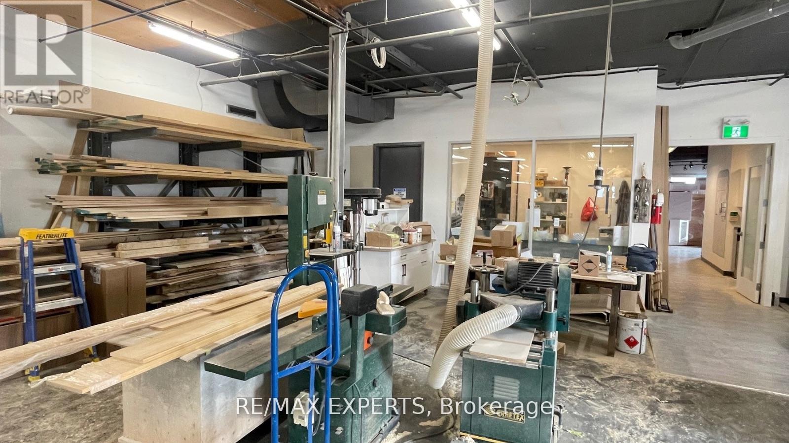 82 Industry Street, Toronto, Ontario  M6M 4L7 - Photo 21 - W12561786