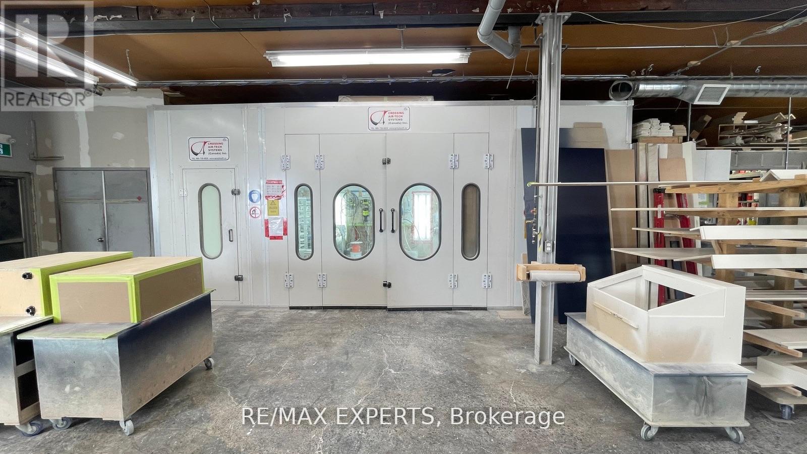 82 Industry Street, Toronto, Ontario  M6M 4L7 - Photo 9 - W12561786